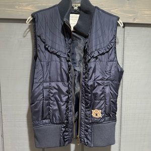 Auburn vest